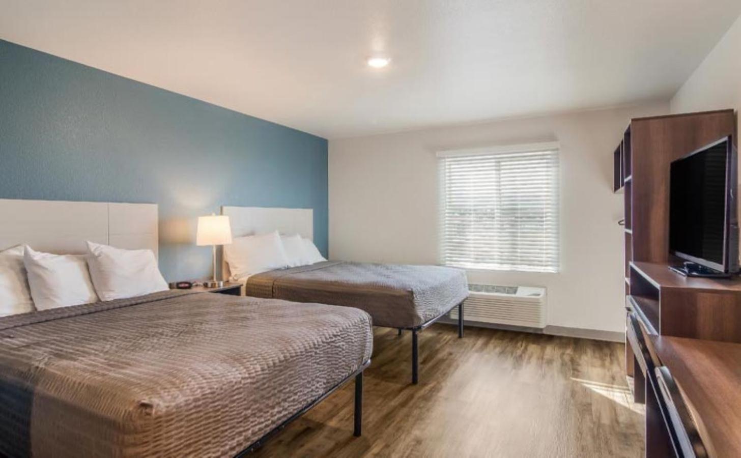 Woodspring Suites Denver קומרס סיטי מראה חיצוני תמונה